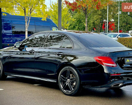 Черный Мерседес Е-Класс, объемом двигателя 1.99 л и пробегом 95 тыс. км за 31700 $, фото 11 на Automoto.ua