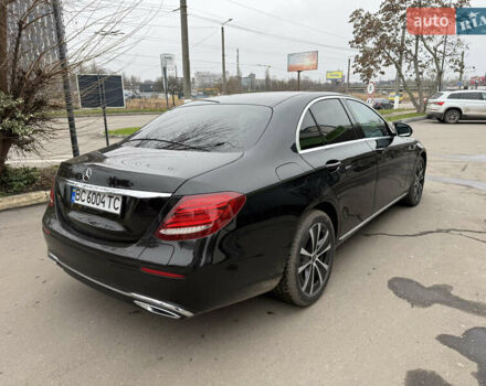 Черный Мерседес Е-Класс, объемом двигателя 1.95 л и пробегом 104 тыс. км за 39900 $, фото 3 на Automoto.ua