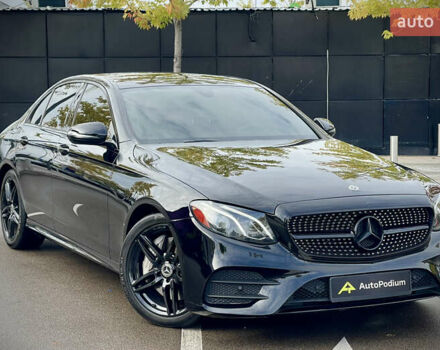 Черный Мерседес Е-Класс, объемом двигателя 1.99 л и пробегом 95 тыс. км за 31700 $, фото 3 на Automoto.ua