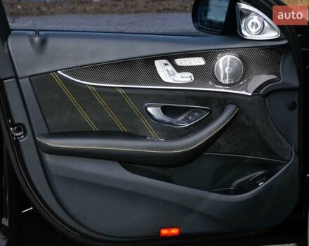 Черный Мерседес Е-Класс, объемом двигателя 3 л и пробегом 113 тыс. км за 52999 $, фото 25 на Automoto.ua