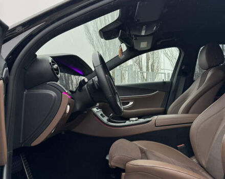 Чорний Мерседес Е-Клас, об'ємом двигуна 2 л та пробігом 67 тис. км за 39000 $, фото 15 на Automoto.ua