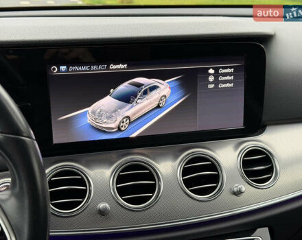 Чорний Мерседес Е-Клас, об'ємом двигуна 2 л та пробігом 204 тис. км за 31500 $, фото 57 на Automoto.ua