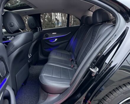 Чорний Мерседес Е-Клас, об'ємом двигуна 2 л та пробігом 109 тис. км за 32900 $, фото 20 на Automoto.ua