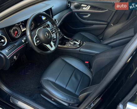 Мерседес Е-Клас 2019 у Одесі на Automoto.ua Чорний Мерседес Е-Клас, об'ємом двигуна 1.95 л та пробігом 109 тис. км за 32900 $, фото 14 на Automoto.ua