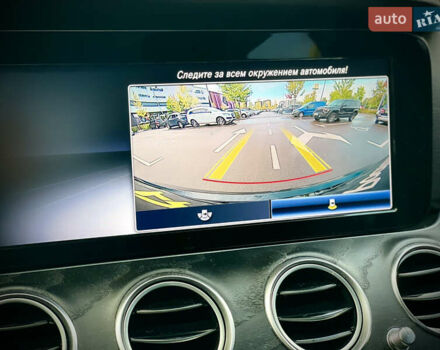 Черный Мерседес Е-Класс, объемом двигателя 1.99 л и пробегом 95 тыс. км за 31700 $, фото 43 на Automoto.ua