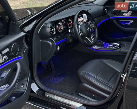 Черный Мерседес Е-Класс, объемом двигателя 1.95 л и пробегом 109 тыс. км за 32900 $, фото 35 на Automoto.ua