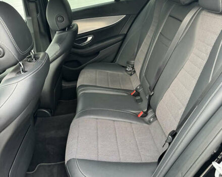 Чорний Мерседес Е-Клас, об'ємом двигуна 1.95 л та пробігом 215 тис. км за 29999 $, фото 20 на Automoto.ua