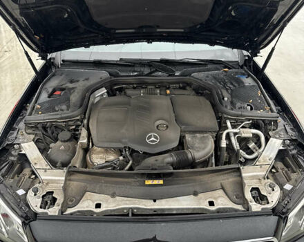 Чорний Мерседес Е-Клас, об'ємом двигуна 2 л та пробігом 67 тис. км за 39000 $, фото 39 на Automoto.ua