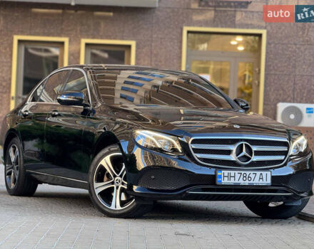 Мерседес Е-Клас 2019 у Одесі на Automoto.ua Чорний Мерседес Е-Клас, об'ємом двигуна 1.95 л та пробігом 109 тис. км за 32900 $, фото 5 на Automoto.ua