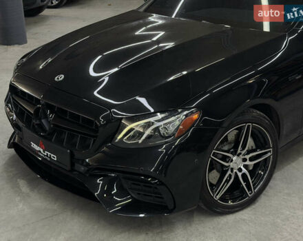 Черный Мерседес Е-Класс, объемом двигателя 3 л и пробегом 113 тыс. км за 38900 $, фото 7 на Automoto.ua