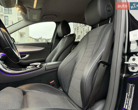 Чорний Мерседес Е-Клас, об'ємом двигуна 2 л та пробігом 204 тис. км за 31500 $, фото 27 на Automoto.ua