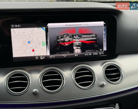 Чорний Мерседес Е-Клас, об'ємом двигуна 2 л та пробігом 204 тис. км за 31500 $, фото 53 на Automoto.ua