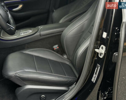 Черный Мерседес Е-Класс, объемом двигателя 2 л и пробегом 78 тыс. км за 50000 $, фото 38 на Automoto.ua