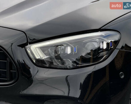 Черный Мерседес Е-Класс, объемом двигателя 2 л и пробегом 78 тыс. км за 50000 $, фото 18 на Automoto.ua