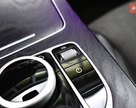 Чорний Мерседес Е-Клас, об'ємом двигуна 1.6 л та пробігом 54 тис. км за 37500 $, фото 36 на Automoto.ua