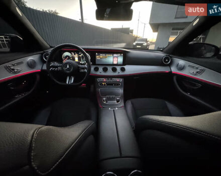 Черный Мерседес Е-Класс, объемом двигателя 1.95 л и пробегом 70 тыс. км за 66500 $, фото 120 на Automoto.ua