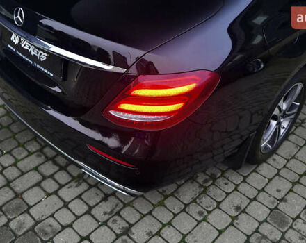 Чорний Мерседес Е-Клас, об'ємом двигуна 1.6 л та пробігом 54 тис. км за 37500 $, фото 16 на Automoto.ua