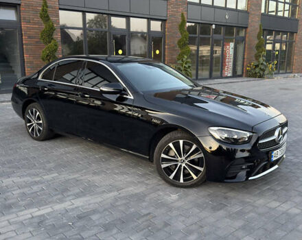Чорний Мерседес Е-Клас, об'ємом двигуна 1.95 л та пробігом 148 тис. км за 50000 $, фото 2 на Automoto.ua