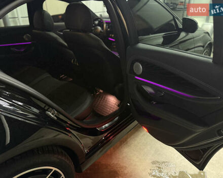 Черный Мерседес Е-Класс, объемом двигателя 1.95 л и пробегом 150 тыс. км за 47777 $, фото 91 на Automoto.ua