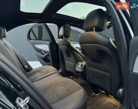 Черный Мерседес Е-Класс, объемом двигателя 1.95 л и пробегом 70 тыс. км за 66500 $, фото 94 на Automoto.ua