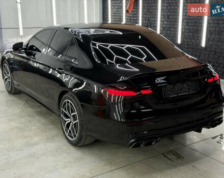 Черный Мерседес Е-Класс, объемом двигателя 1.95 л и пробегом 150 тыс. км за 47777 $, фото 3 на Automoto.ua