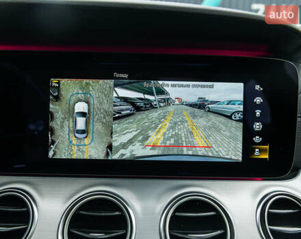 Чорний Мерседес Е-Клас, об'ємом двигуна 1.95 л та пробігом 75 тис. км за 66500 $, фото 40 на Automoto.ua