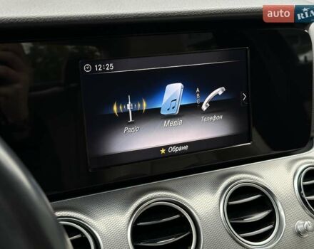 Черный Мерседес Е-Класс, объемом двигателя 1.99 л и пробегом 119 тыс. км за 33900 $, фото 44 на Automoto.ua
