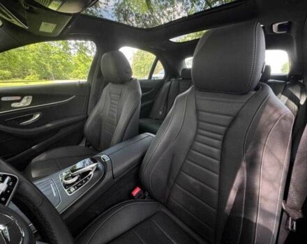 Черный Мерседес Е-Класс, объемом двигателя 3 л и пробегом 34 тыс. км за 14300 $, фото 10 на Automoto.ua