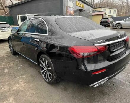 Чорний Мерседес Е-Клас, об'ємом двигуна 2 л та пробігом 92 тис. км за 36500 $, фото 1 на Automoto.ua