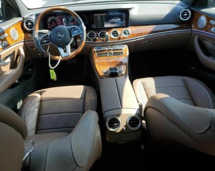 Черный Мерседес Е-Класс, объемом двигателя 0 л и пробегом 107 тыс. км за 7100 $, фото 7 на Automoto.ua