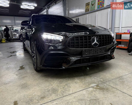 Черный Мерседес Е-Класс, объемом двигателя 1.95 л и пробегом 150 тыс. км за 47777 $, фото 37 на Automoto.ua