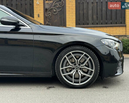 Черный Мерседес Е-Класс, объемом двигателя 2 л и пробегом 78 тыс. км за 50000 $, фото 25 на Automoto.ua