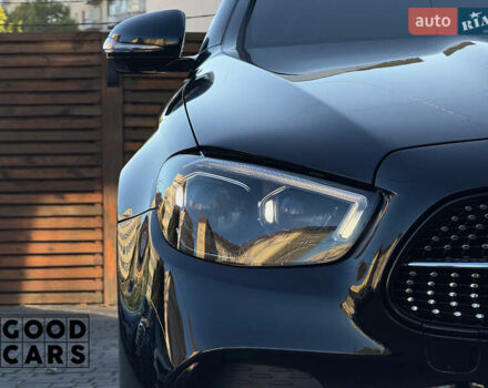 Черный Мерседес Е-Класс, объемом двигателя 1.99 л и пробегом 54 тыс. км за 50000 $, фото 9 на Automoto.ua