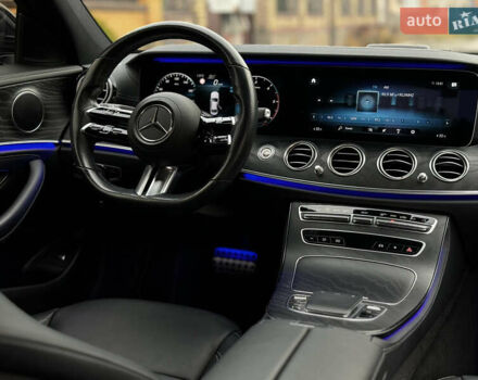 Черный Мерседес Е-Класс, объемом двигателя 2 л и пробегом 78 тыс. км за 50000 $, фото 67 на Automoto.ua