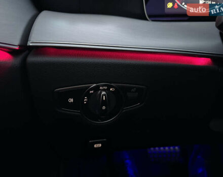 Черный Мерседес Е-Класс, объемом двигателя 1.95 л и пробегом 70 тыс. км за 66500 $, фото 69 на Automoto.ua