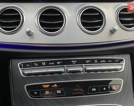 Чорний Мерседес Е-Клас, об'ємом двигуна 1.95 л та пробігом 151 тис. км за 48000 $, фото 22 на Automoto.ua