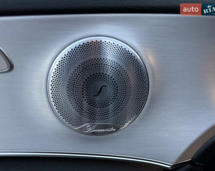 Черный Мерседес Е-Класс, объемом двигателя 1.95 л и пробегом 70 тыс. км за 66500 $, фото 96 на Automoto.ua