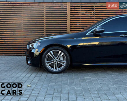 Черный Мерседес Е-Класс, объемом двигателя 1.99 л и пробегом 54 тыс. км за 50000 $, фото 13 на Automoto.ua