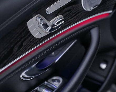 Чорний Мерседес Е-Клас, об'ємом двигуна 2 л та пробігом 94 тис. км за 45000 $, фото 19 на Automoto.ua