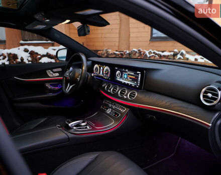 Чорний Мерседес Е-Клас, об'ємом двигуна 2 л та пробігом 94 тис. км за 45000 $, фото 17 на Automoto.ua