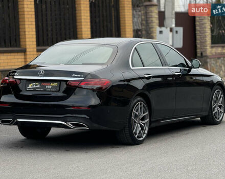 Черный Мерседес Е-Класс, объемом двигателя 2 л и пробегом 78 тыс. км за 50000 $, фото 3 на Automoto.ua