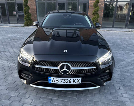 Чорний Мерседес Е-Клас, об'ємом двигуна 1.95 л та пробігом 148 тис. км за 50000 $, фото 1 на Automoto.ua