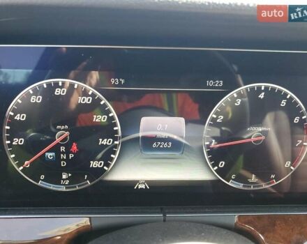 Чорний Мерседес Е-Клас, об'ємом двигуна 2 л та пробігом 107 тис. км за 9000 $, фото 8 на Automoto.ua