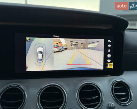 Черный Мерседес Е-Класс, объемом двигателя 1.95 л и пробегом 70 тыс. км за 66500 $, фото 87 на Automoto.ua