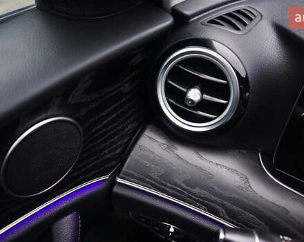 Чорний Мерседес Е-Клас, об'ємом двигуна 1.6 л та пробігом 54 тис. км за 37500 $, фото 23 на Automoto.ua