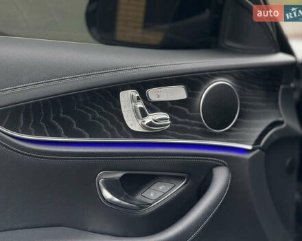 Черный Мерседес Е-Класс, объемом двигателя 2 л и пробегом 78 тыс. км за 50000 $, фото 36 на Automoto.ua