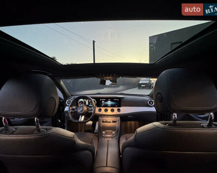 Черный Мерседес Е-Класс, объемом двигателя 1.95 л и пробегом 70 тыс. км за 66500 $, фото 98 на Automoto.ua