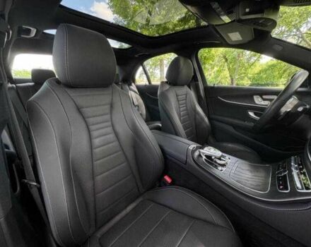 Черный Мерседес Е-Класс, объемом двигателя 3 л и пробегом 34 тыс. км за 14300 $, фото 12 на Automoto.ua