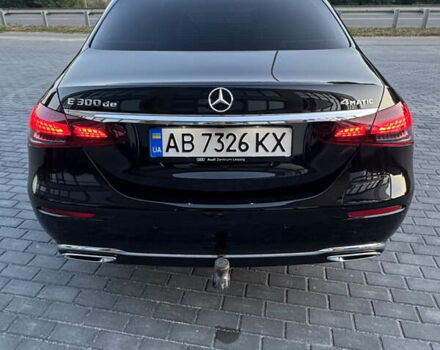 Чорний Мерседес Е-Клас, об'ємом двигуна 1.95 л та пробігом 148 тис. км за 50000 $, фото 5 на Automoto.ua