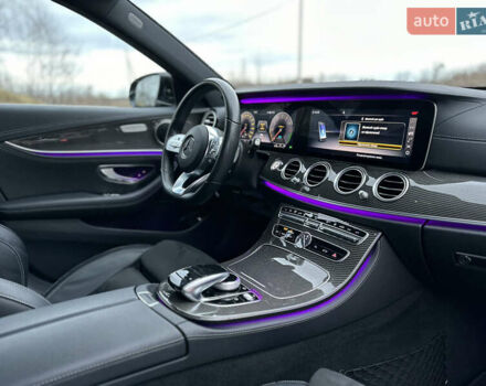 Чорний Мерседес Е-Клас, об'ємом двигуна 1.95 л та пробігом 112 тис. км за 38400 $, фото 48 на Automoto.ua